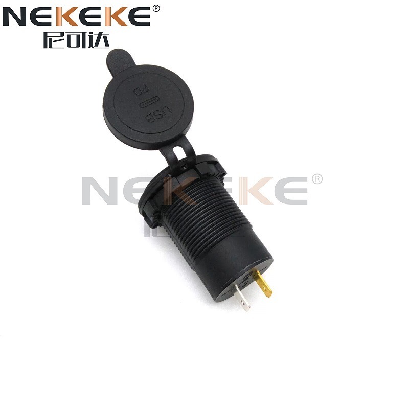 Single Port Type 65W Marine Usb C Outlet , DC12V 24V Power Socket For Boats