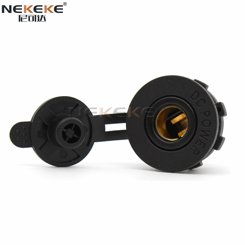 120W IP65 Waterproof Plug And Socket , Merit Power Socket For Yacht Auto Car