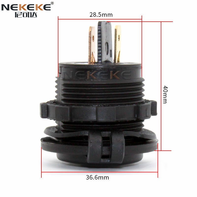 120W IP65 Waterproof Plug And Socket , Merit Power Socket For Yacht Auto Car