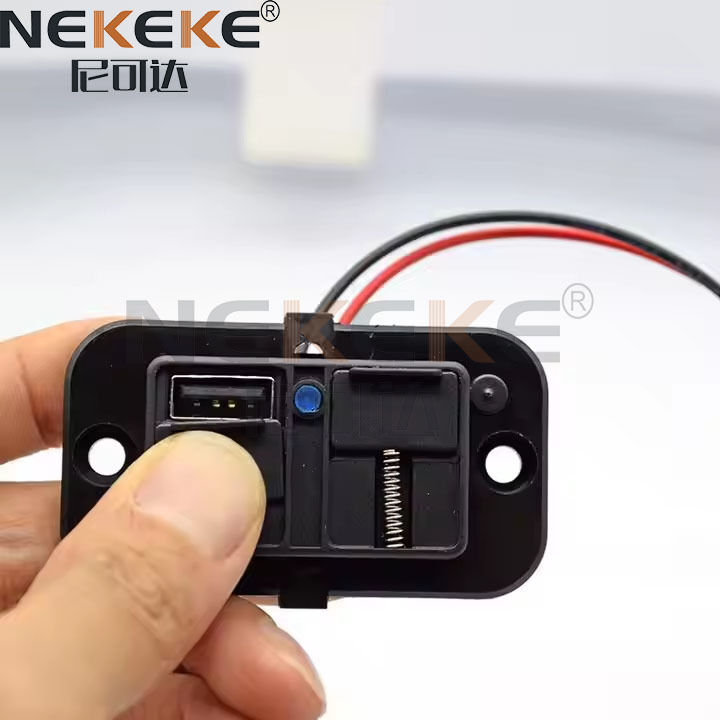 12V Waterproof Marine Power Socket with Dual Quick Charge 3.0 USB Charger in ABS Material