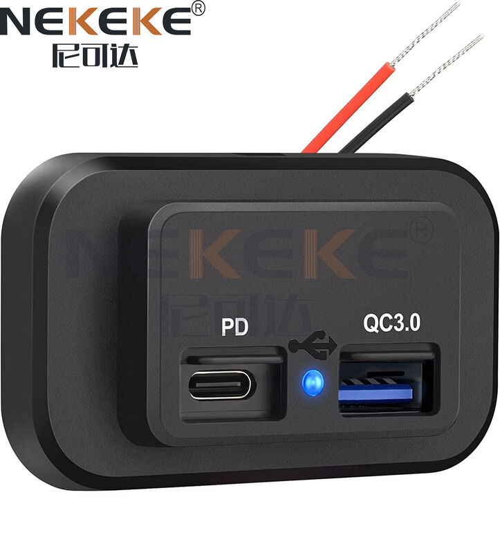 12V Waterproof Marine Power Socket with Dual Quick Charge 3.0 USB Charger in ABS Material