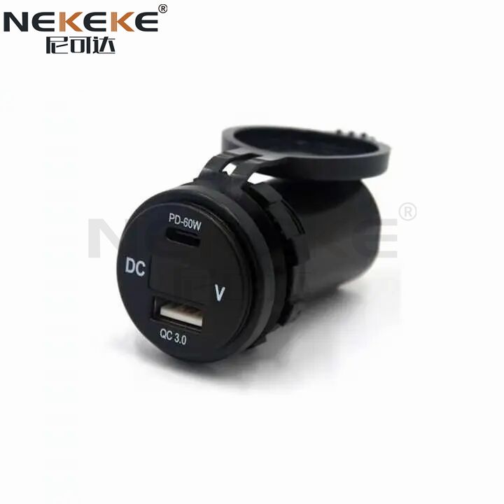 60W PD Type C QC3.0 USB Car Charger Socket With Voltmeter 12V 24V For Marine Vehicle