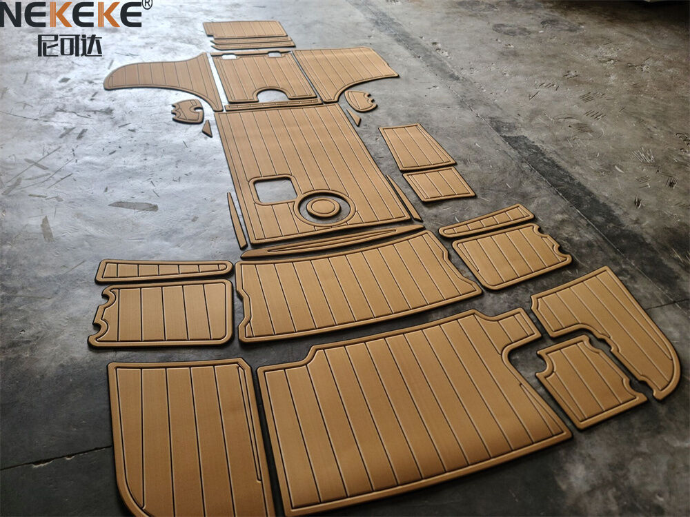 2004 Chaparral 265 SSI Cruiser Cockpit Deck Mat EVA Faux Teak Marine Flooring Ersatzpolster
